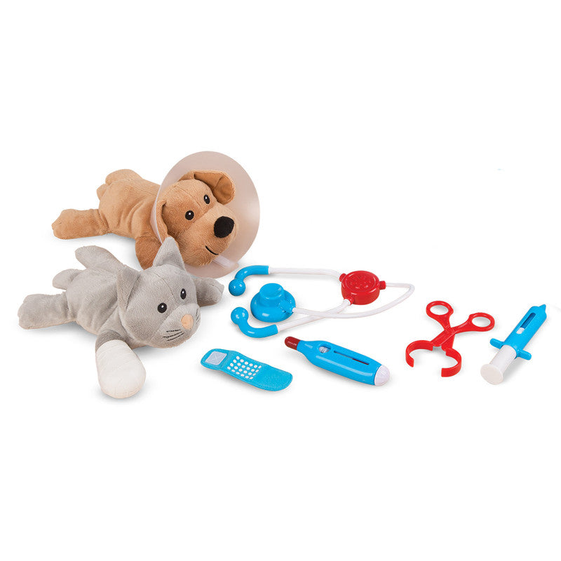 Melissa & Doug Examine and Treat Pet Vet Play Set (24 pcs)