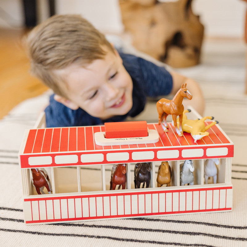 SMD _MELISSA & DOUG _SPIN MASTER Melissa & Doug Take-Along Show-Horse Stable Play Set With Wooden Stable Box and 8 Toy Horses - Image 5