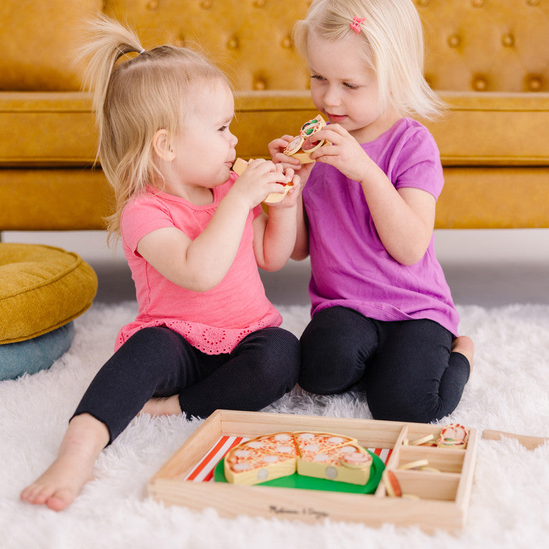 SMD _MELISSA & DOUG _SPIN MASTER Melissa & Doug Wooden Pizza Party Play Food Set With 36 Toppings - Image 7