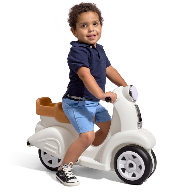 RIDE ALONG SCOOTER (WHITE) - Image 2