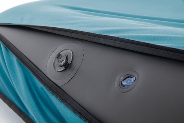 INTEX Luxe Inflatable Sport Swimming Lounge – Premium Pool Recliner with Backrest, Armrests & Cup Holder (13+) - Image 5