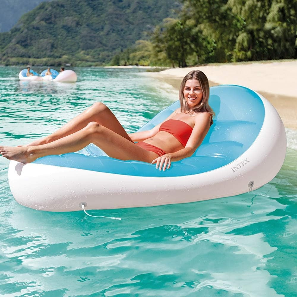 INTEX Petal Design Inflatable Water Lounge – Stylish Floral Shape Pool Float with Comfortable Back Support - Image 2