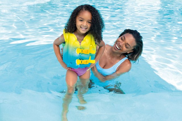 INTEX Kids Step 2 Swim Vest – High-Visibility Buoyancy Jacket with Inflatable Collar for Water Safety - Image 3