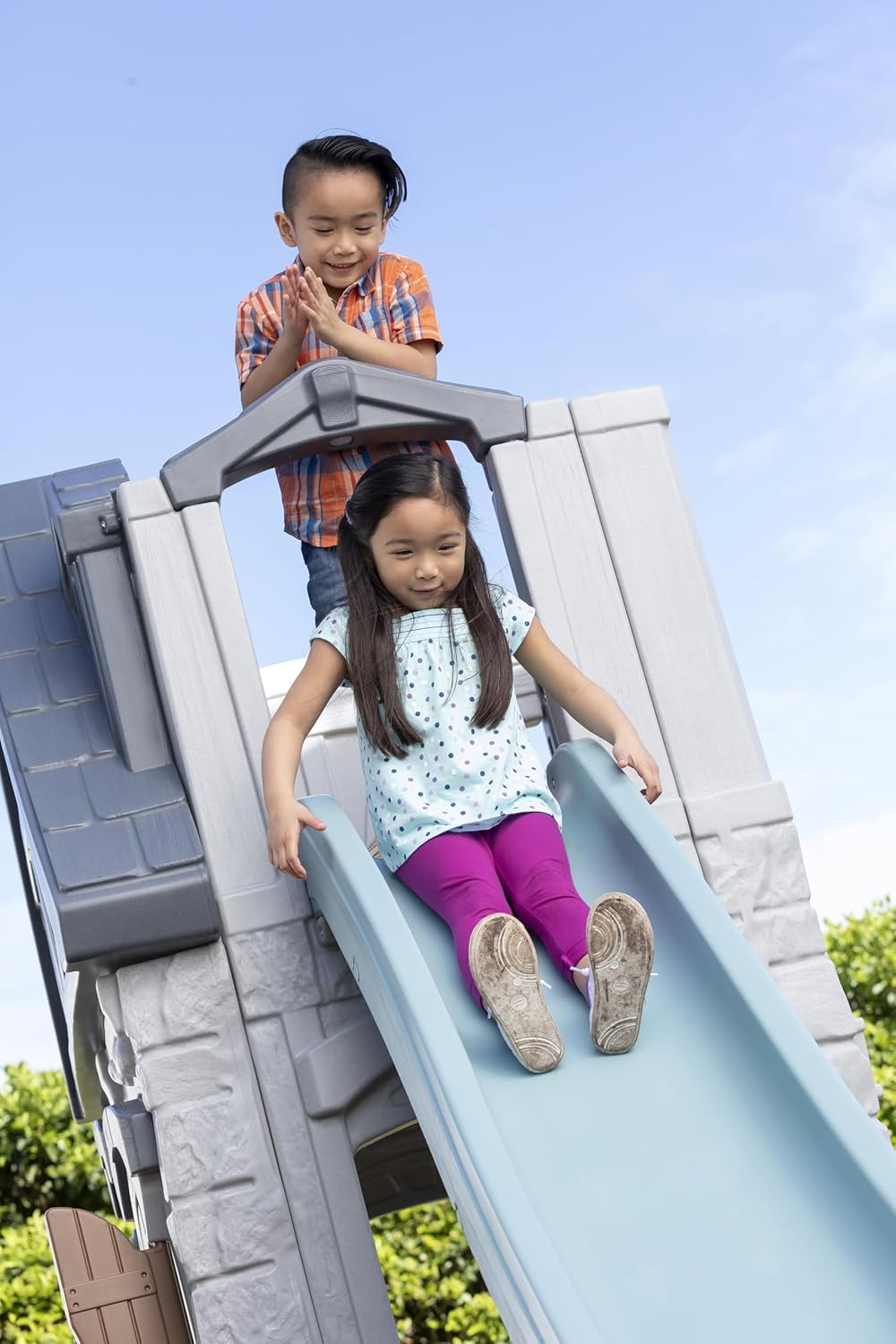 ENCHANTING ADVENTURES 2-STORY PLAYHOUSE & SLIDE - Image 5
