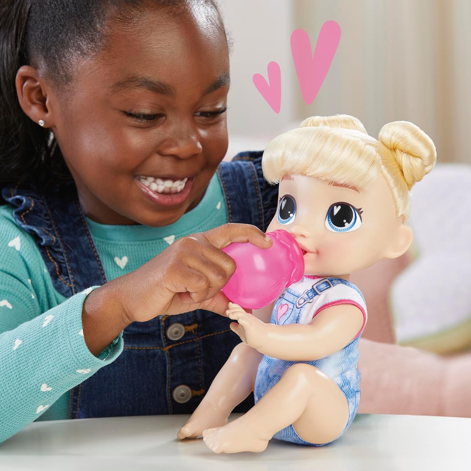 Baby Alive Crawl 'n Play Harper Hugs Electronic Crawling Baby Doll Set, Blonde Hair, Kids Toys for Girls & Boys 3 Years & Up, 10.75 Inches - Image 7