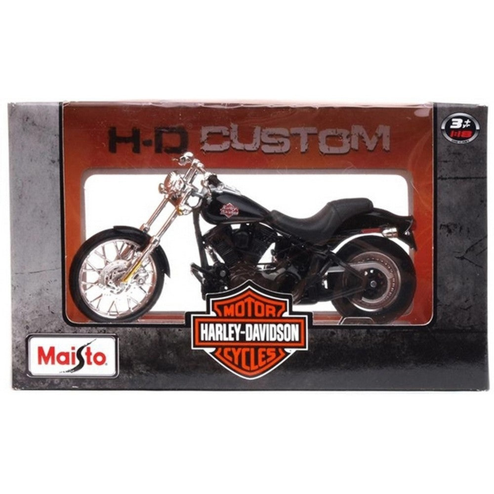 MAISTO DIECAST Maisto 1:18 Scale Assorted Harley Davidson Diecast Motorcycle with Stand Boys, 3-4 Years
